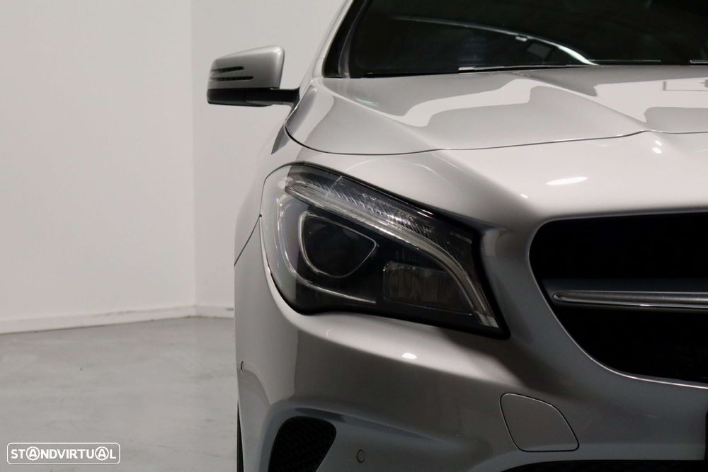 Mercedes-Benz CLA 180 d Shooting Brake Urban Aut. - 4