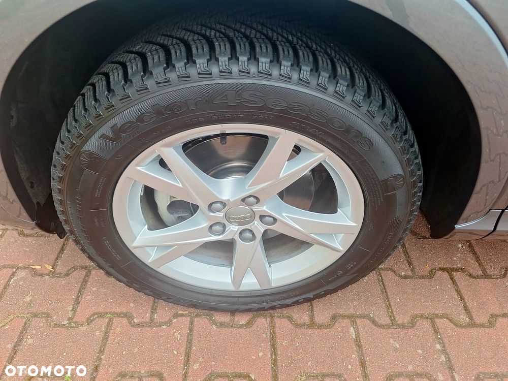 Audi Q3 2.0 TFSI Quattro S tronic sport - 35