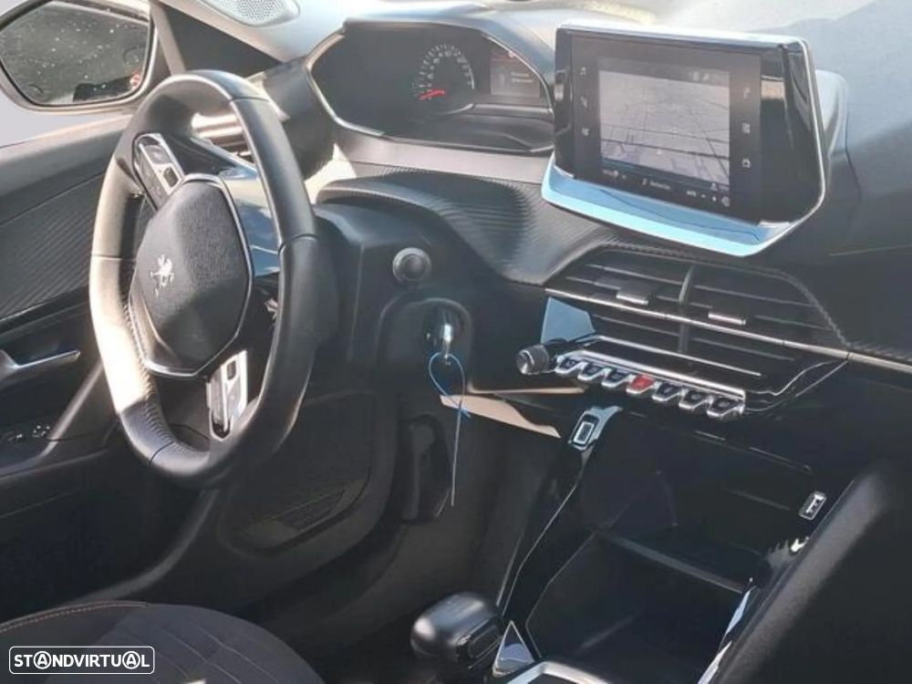 Peugeot 2008 - 3