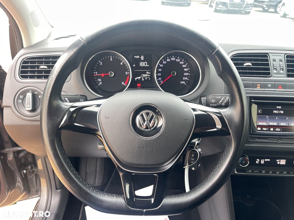 Volkswagen Polo 1.4 TDI CR BMT Comfortline - 37
