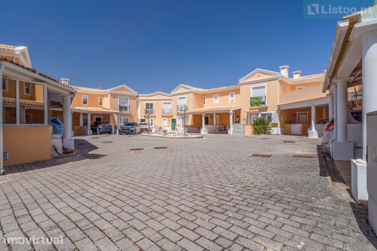 Moradia T2+1 em Albufeira – Zona Calma, Jardim Privativo de 80m² e Eno - Grande imagem: 3/37