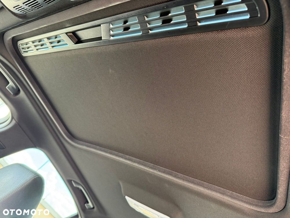 BMW Seria 3 328i - 33