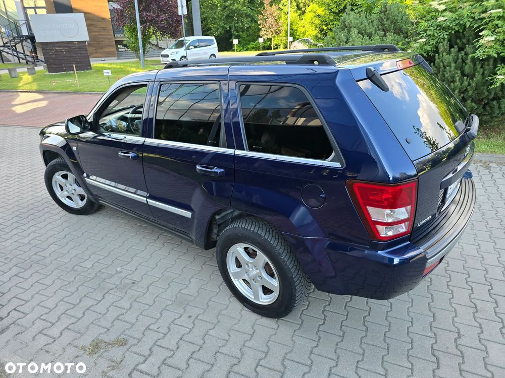 Jeep Grand Cherokee 3.0 CRD Laredo - 28