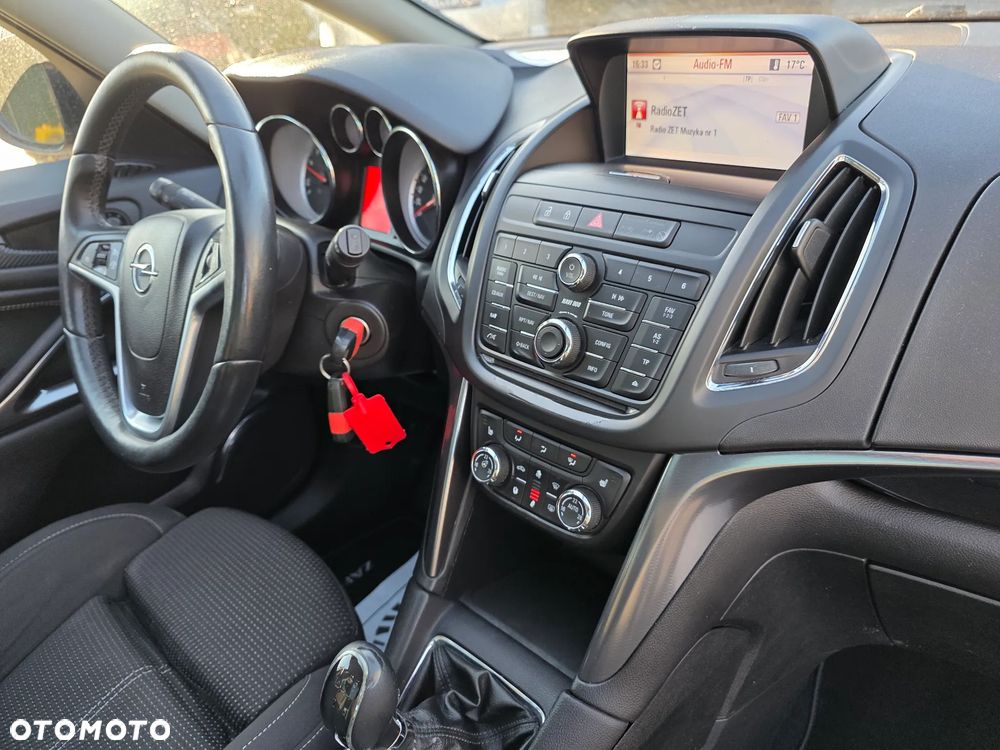 Opel Zafira Tourer 1.4 Turbo Sport - 24
