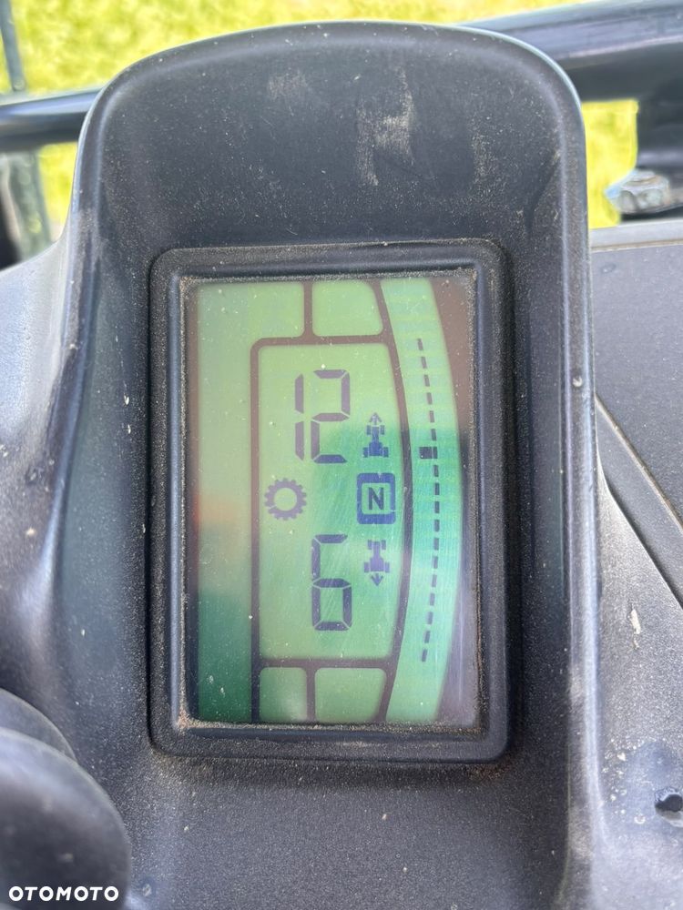 New Holland TM 140 - 4
