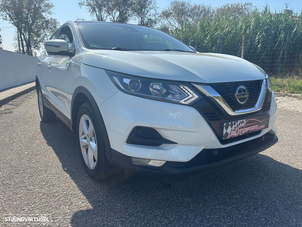 Nissan Qashqai 1.5 dCi N-Connecta - 1