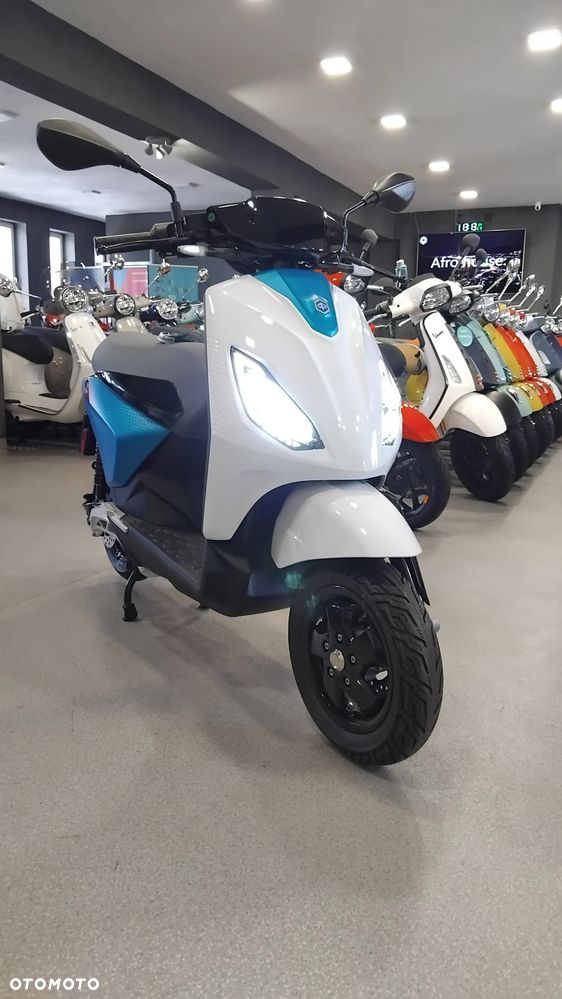 Piaggio Inny - 9