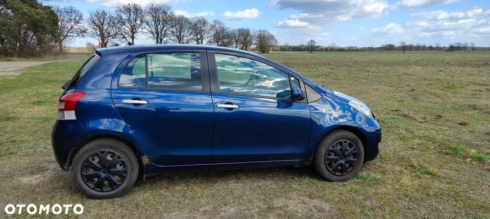 Toyota Yaris 1.33 Sol - 9