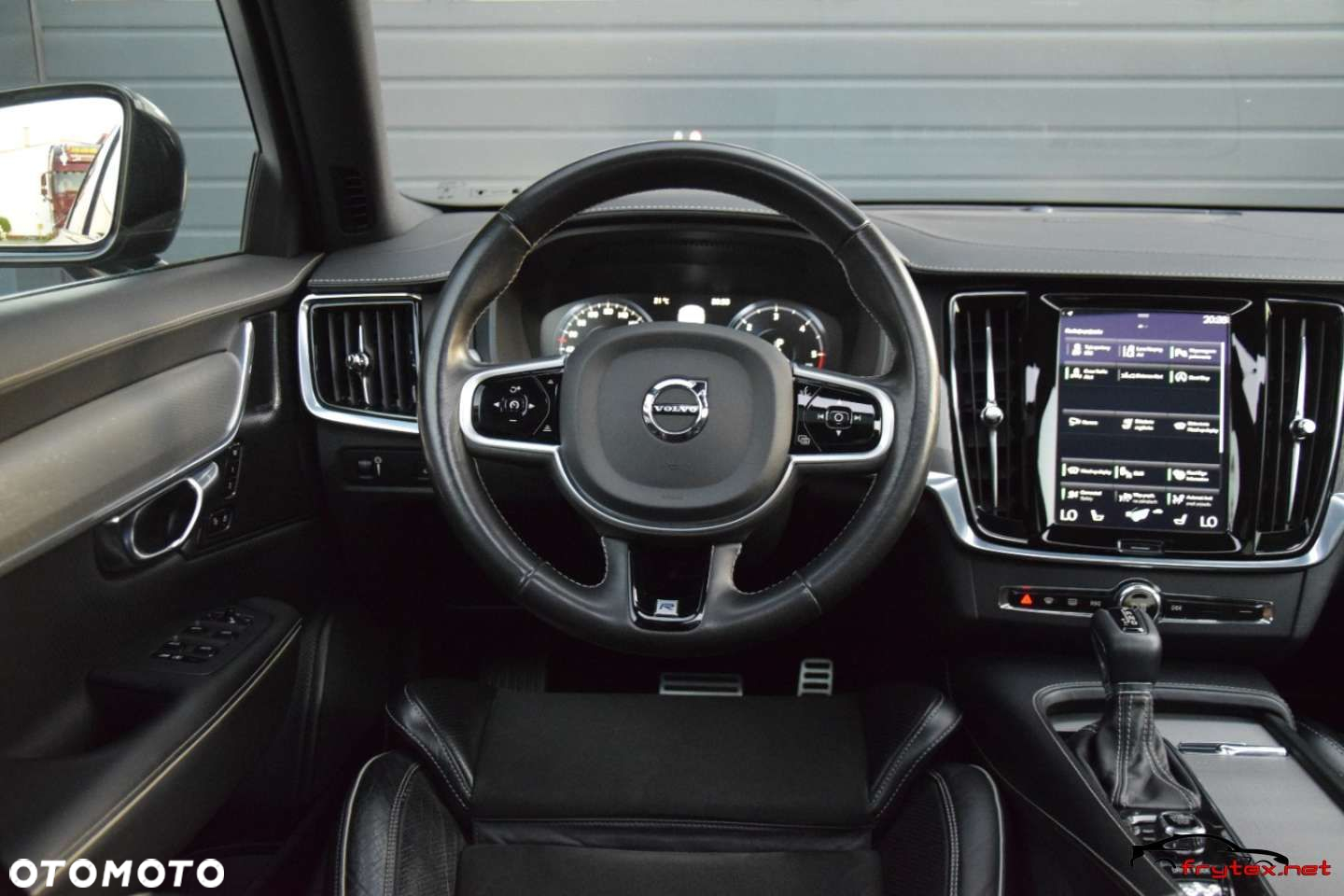 Volvo V90 - 36