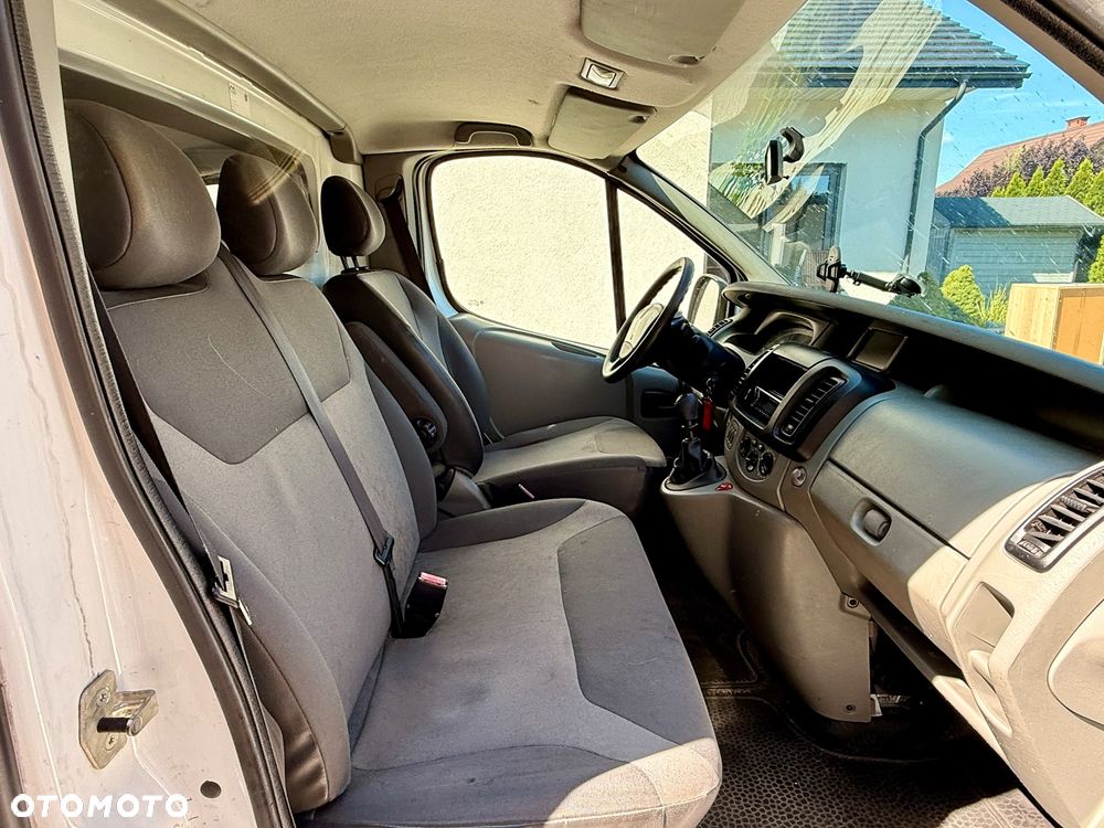 Renault Trafic - 9
