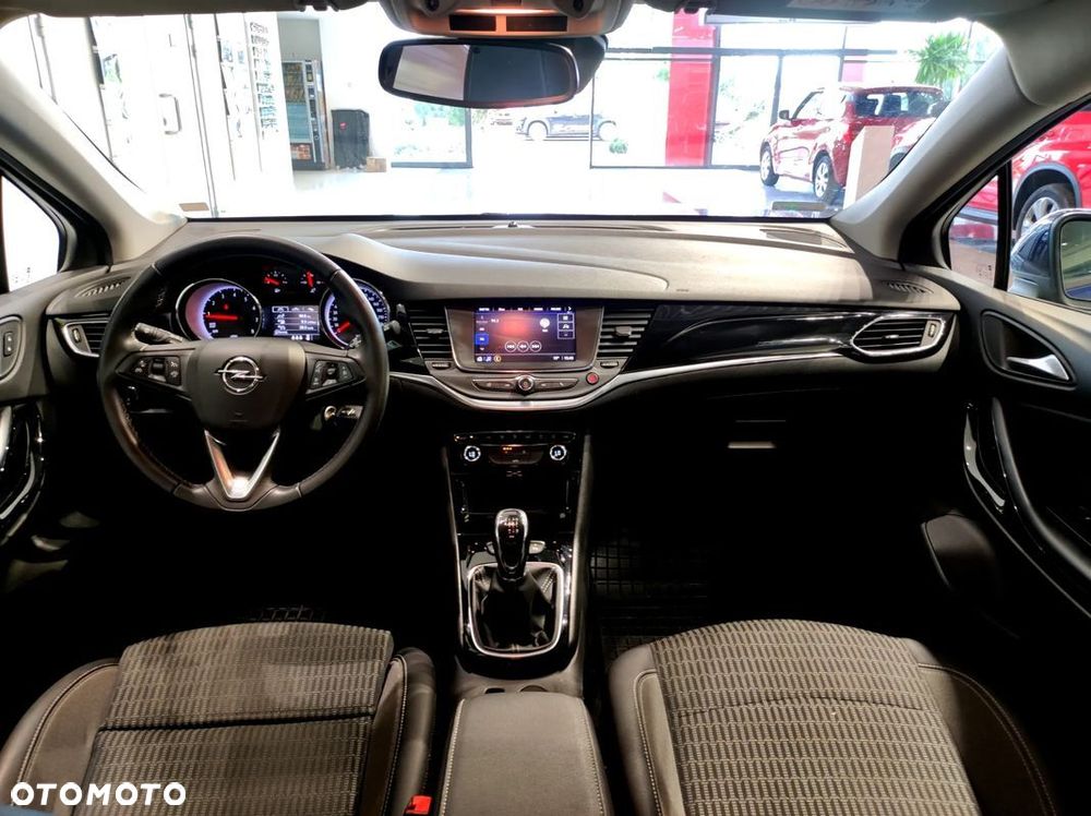 Opel Astra V 1.2 T Elegance S&S - 8