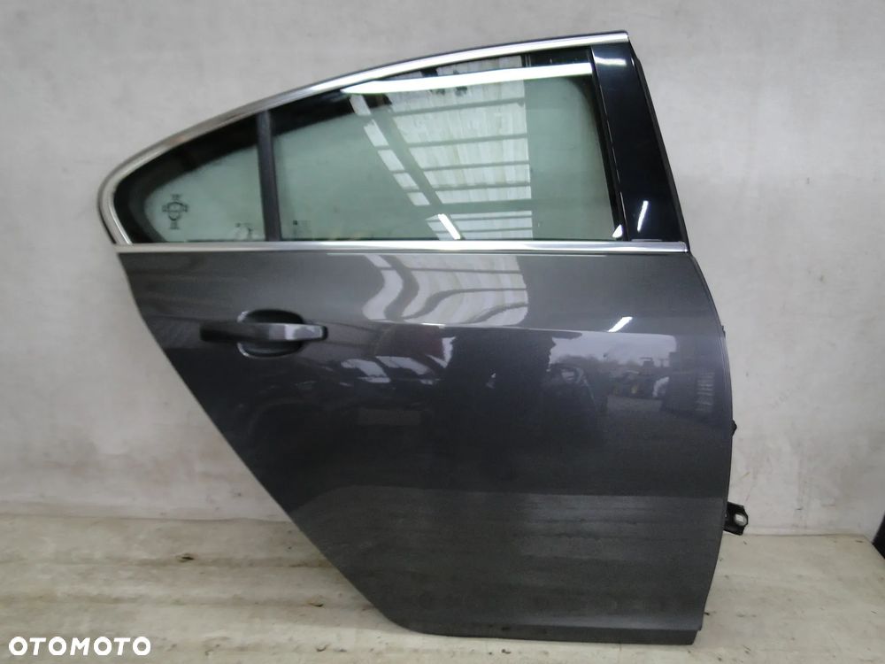 OPEL INSIGNIA A HB DRZWI PRAWE TYŁ TYLNE Z177 KOMPLETNE EUROPA - 1