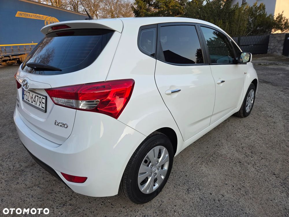 Hyundai ix20 - 7
