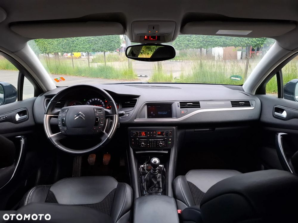 Citroën C5 2.2 HDi Exclusive - 11