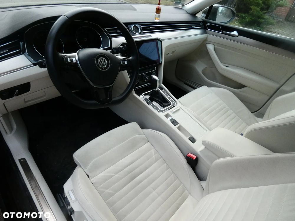 Volkswagen Passat 1.8 TSI BMT Comfortline DSG - 5