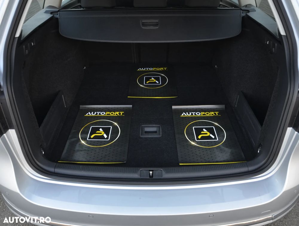 Volkswagen Passat 1.4 TSI Comfortline DSG - 37