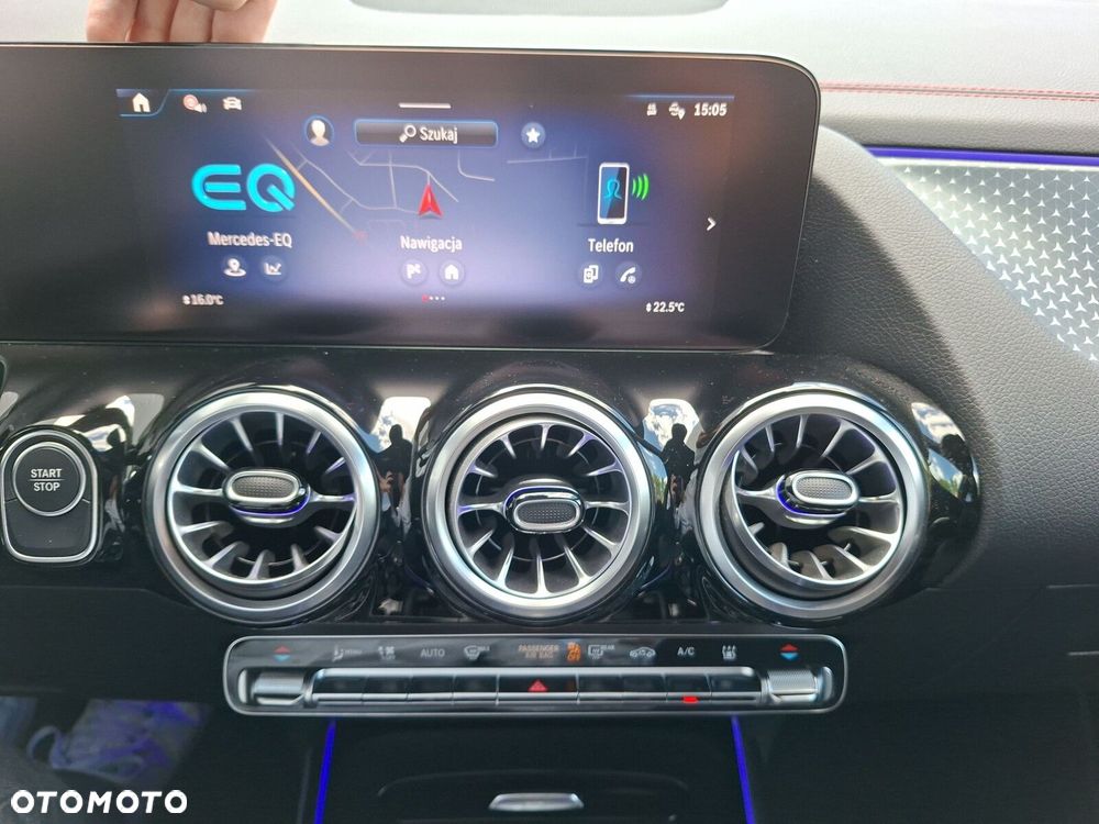 Mercedes-Benz EQA - 31