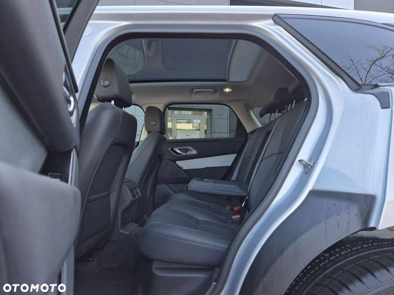 Land Rover Range Rover Velar - 16