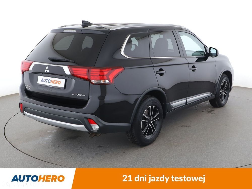 Mitsubishi Outlander - 6