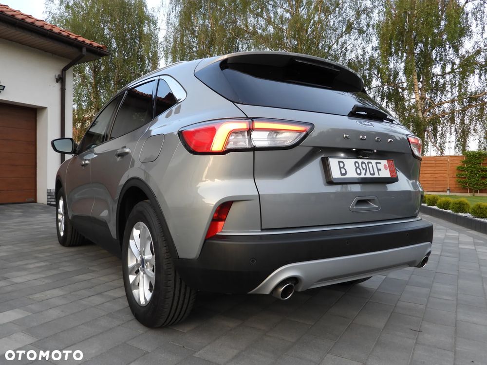 Ford Kuga - 18
