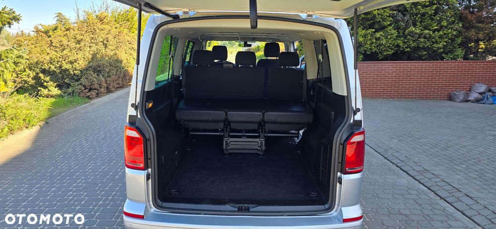 Volkswagen Caravelle - 20