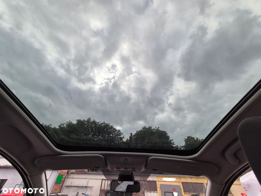 Nissan Qashqai+2 2.0 Acenta - 12