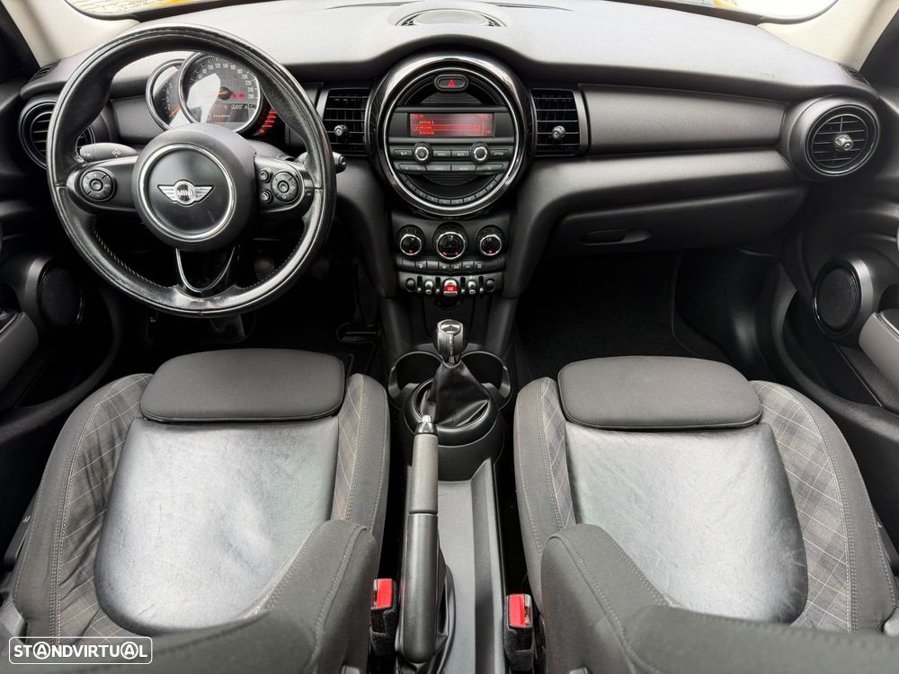 MINI 5 Portas One D - 6