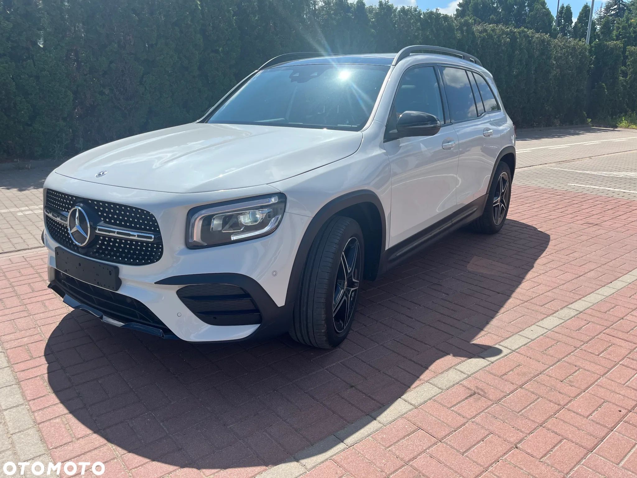 Mercedes-Benz GLB 180 d AMG Line 8G-DCT - 1