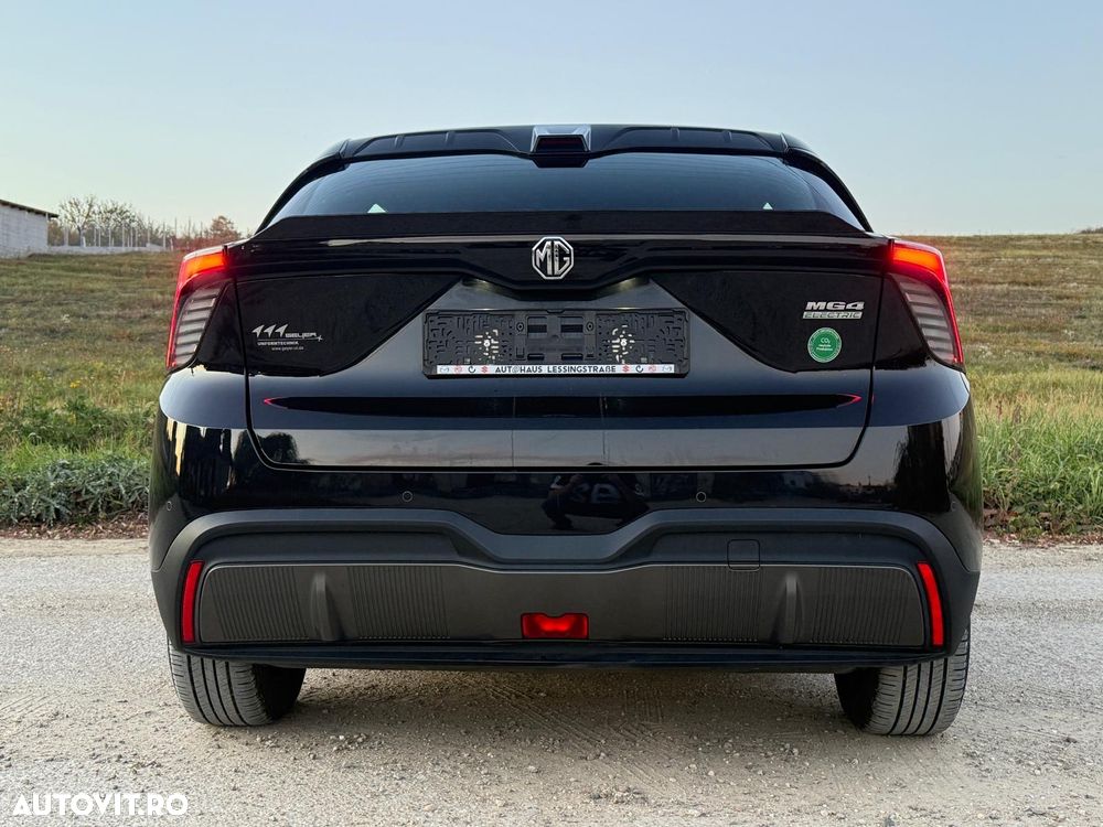 MG MG4 ver-ev-51-kwh-explore - 5