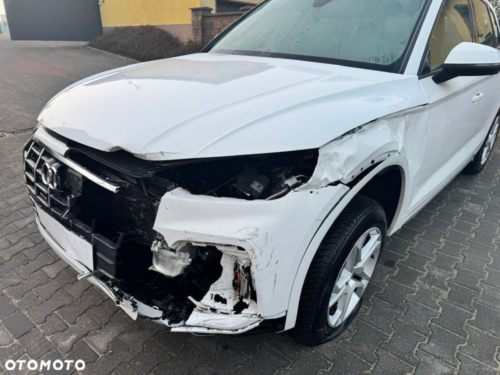 Audi Q5 40 TDI quattro S tronic - 4