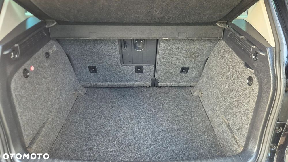 2011 Volkswagen Tiguan 2.0 TDI DPF 4Motion DSG Team, photograph 11