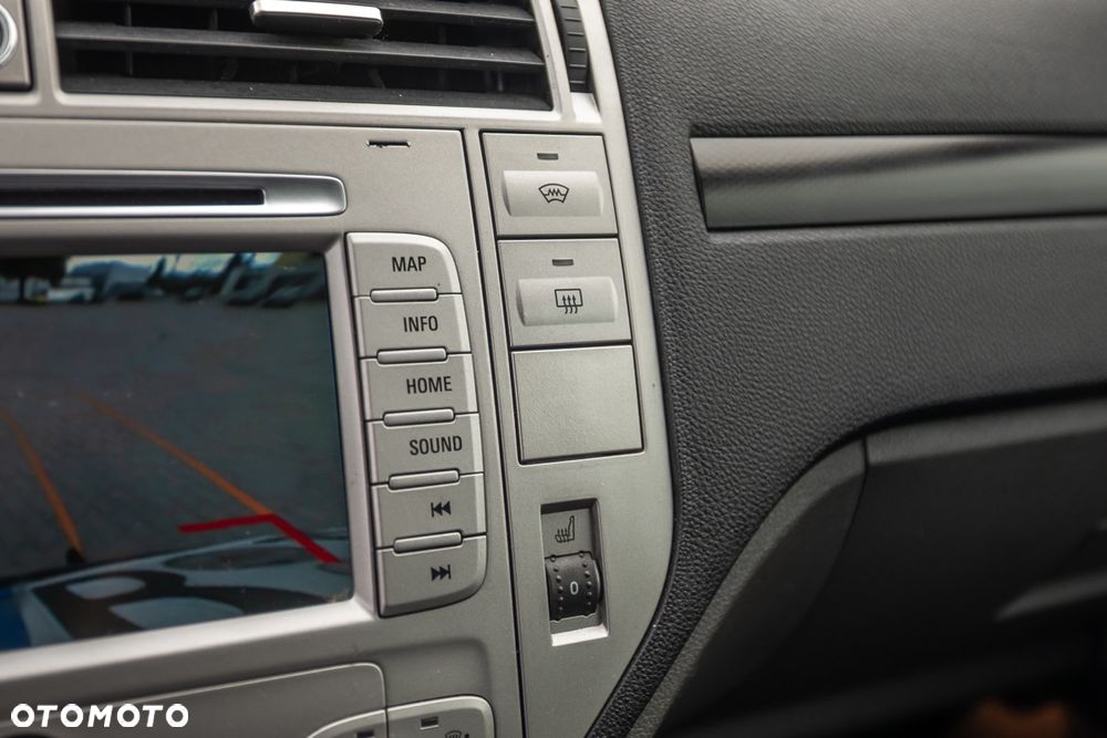 Ford Kuga 2.0 TDCi 2x4 Titanium - 27