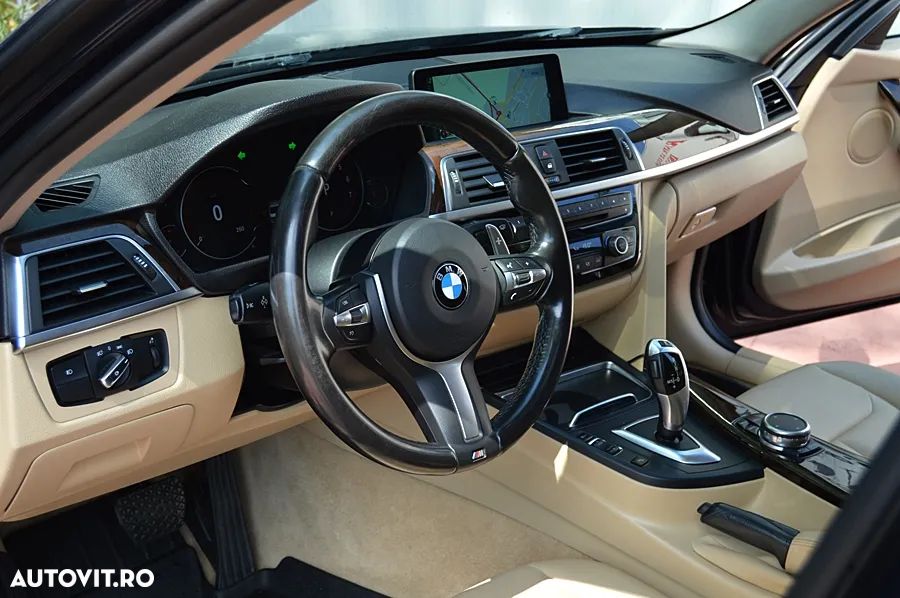 BMW Seria 3 320i xDrive Aut. Edition M Sport Shadow - 10