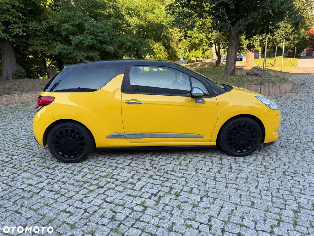 Citroën DS3 HDi 90 FAP SoChic - 28
