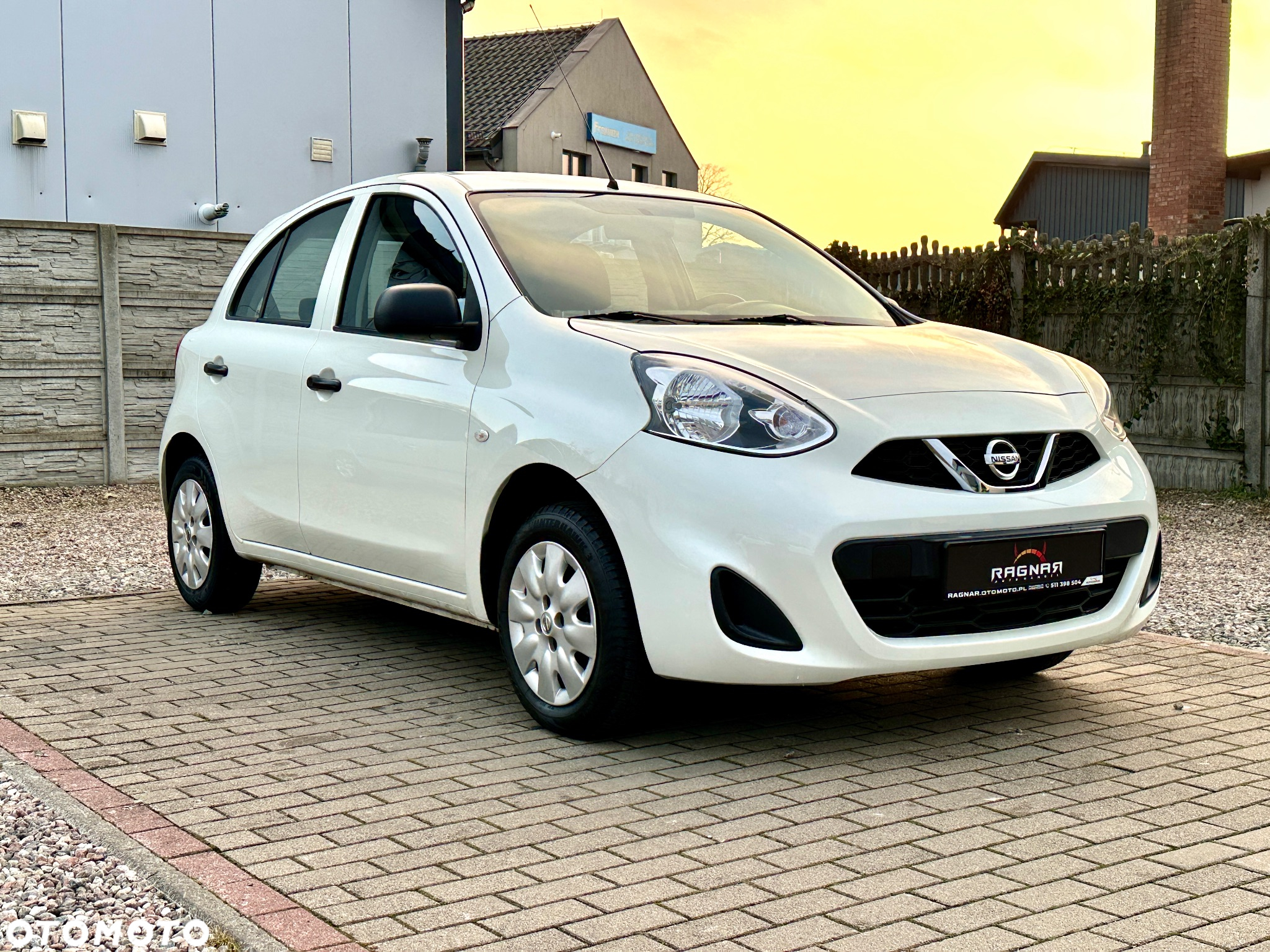 Nissan Micra - 10
