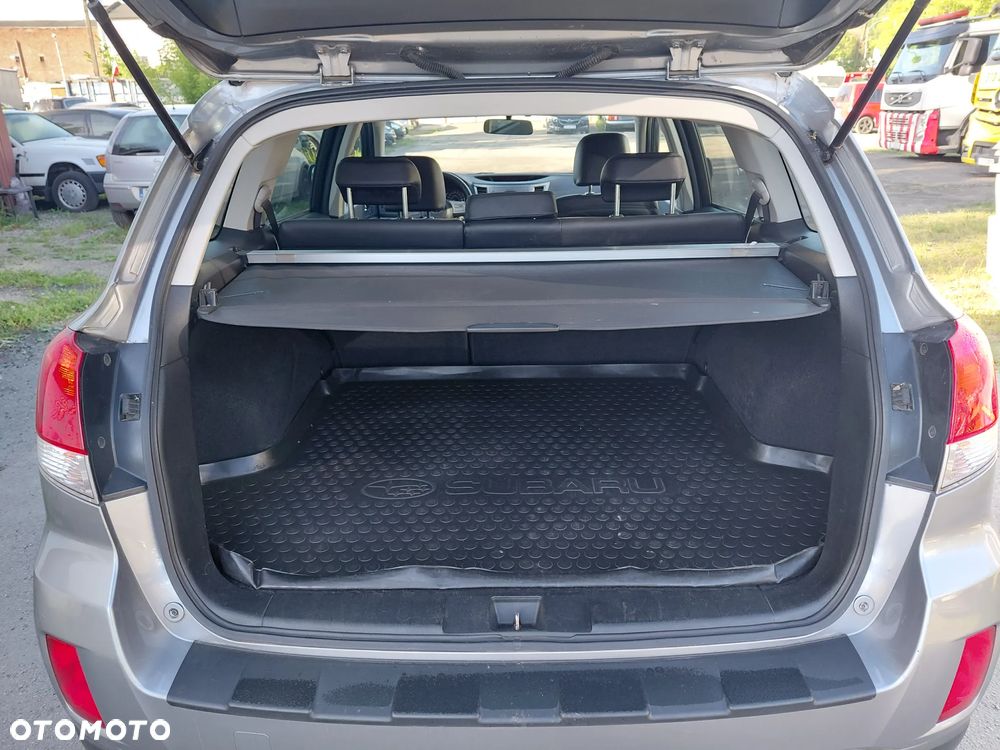 Subaru Outback 2.5i Lineartronic Active - 21