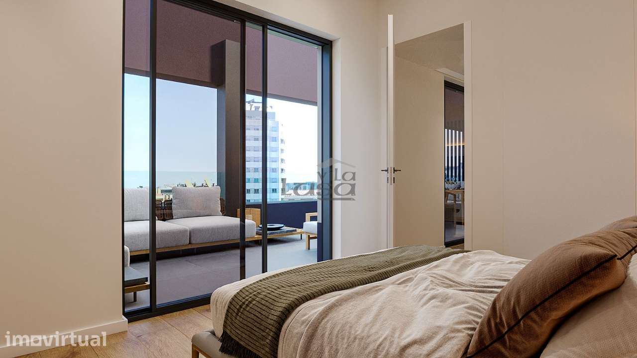T1 no ultimo piso com Terraço 11.55m2,  lugar de garagem e arrumos ... - Grande imagem: 3/28