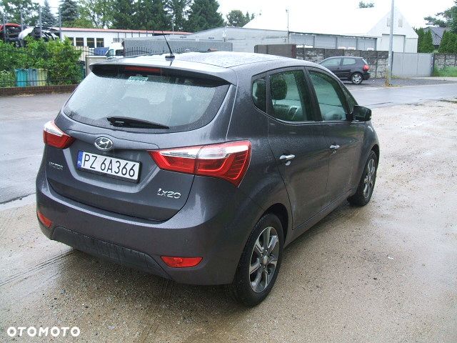 Hyundai ix20 1.4 blue Space+ - 3