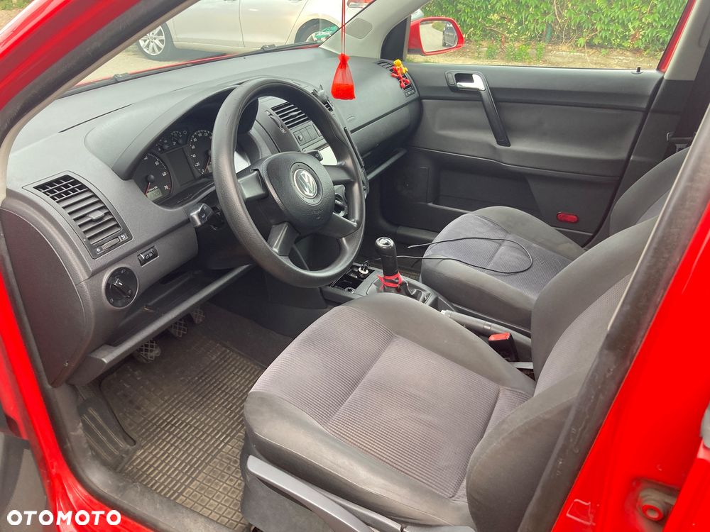 Volkswagen Polo - 5