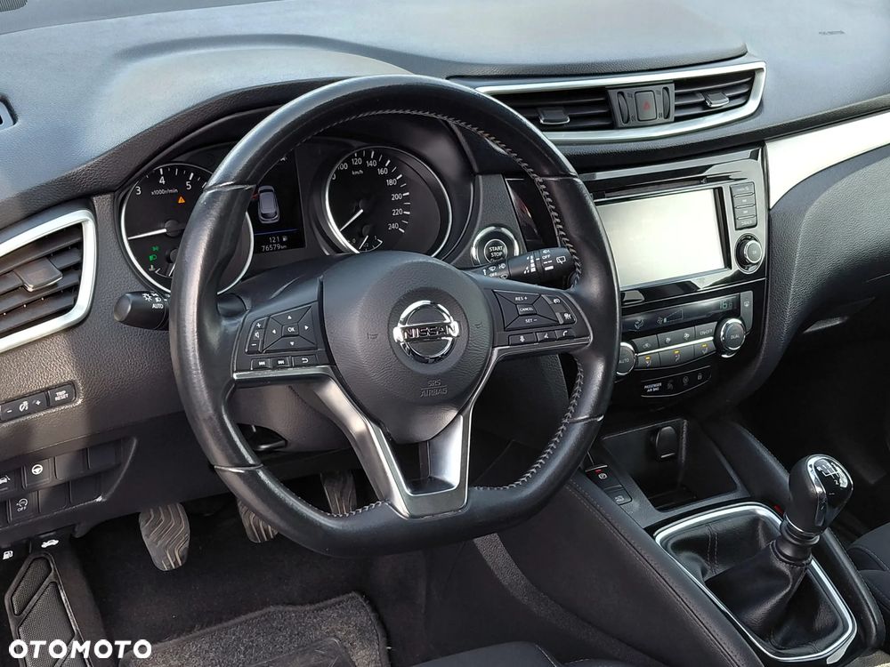 Nissan Qashqai 1.3 DIG-T SHIRO - 22