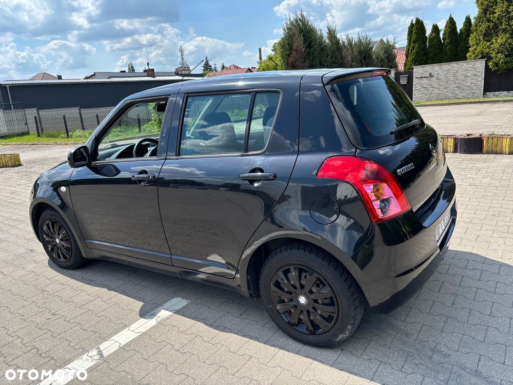 Suzuki Swift - 16