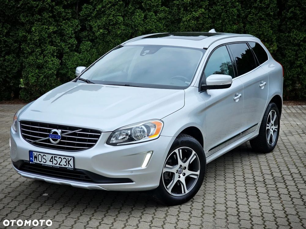 Volvo XC 60 T6 AWD Momentum - 6