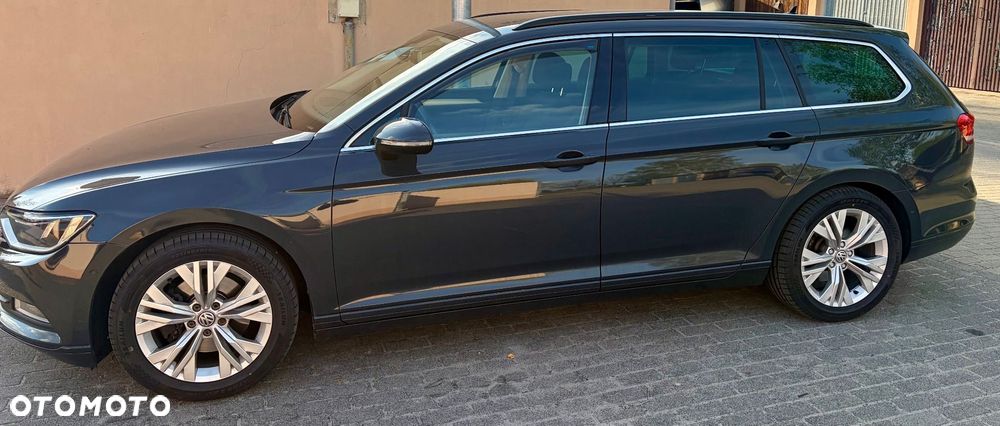 Volkswagen Passat Variant 1.5 TSI EVO Highline DSG - 11