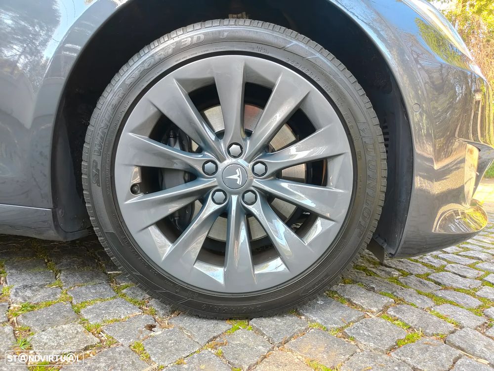 Tesla Model S Long Range AWD - 24