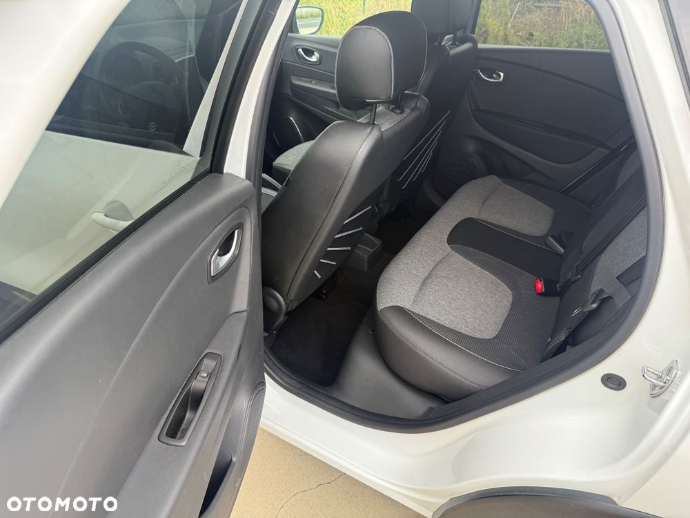 Renault Captur 1.3 TCe Intens - 17
