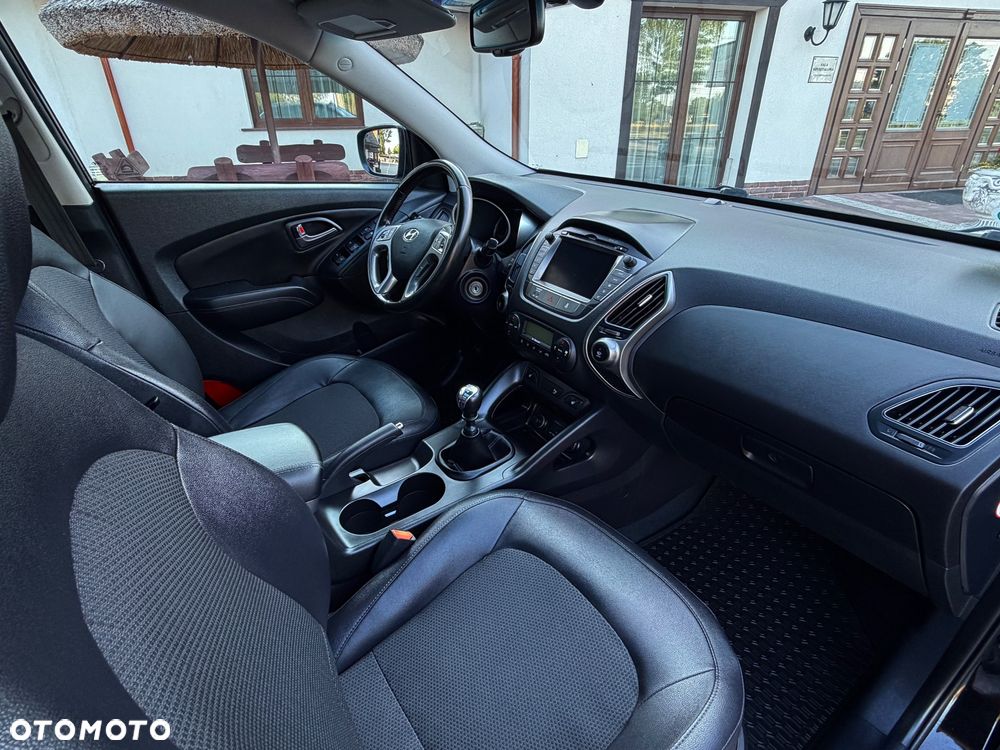 Hyundai ix35 blue 1.6 2WD Finale Gold - 30