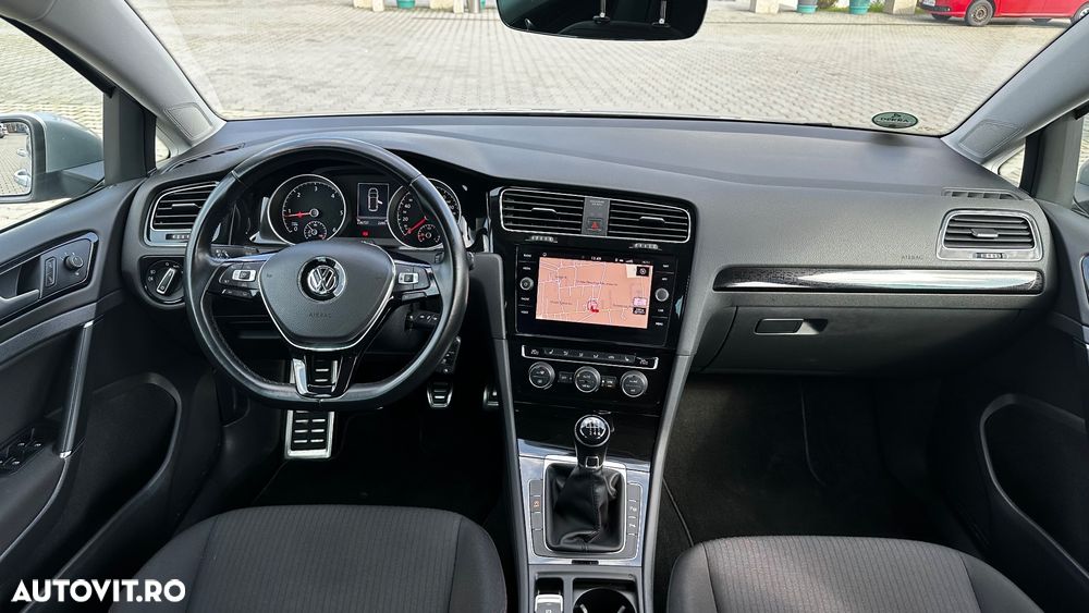 Volkswagen Golf 2.0 TDI Sound - 5
