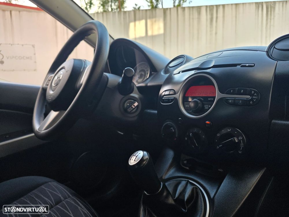 Mazda 2 1.3 MZR Exclusive - 44