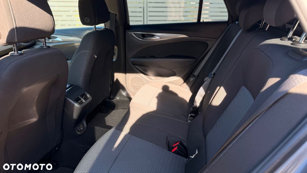 Opel Insignia 2.0 CDTI Business Edition S&S - 24