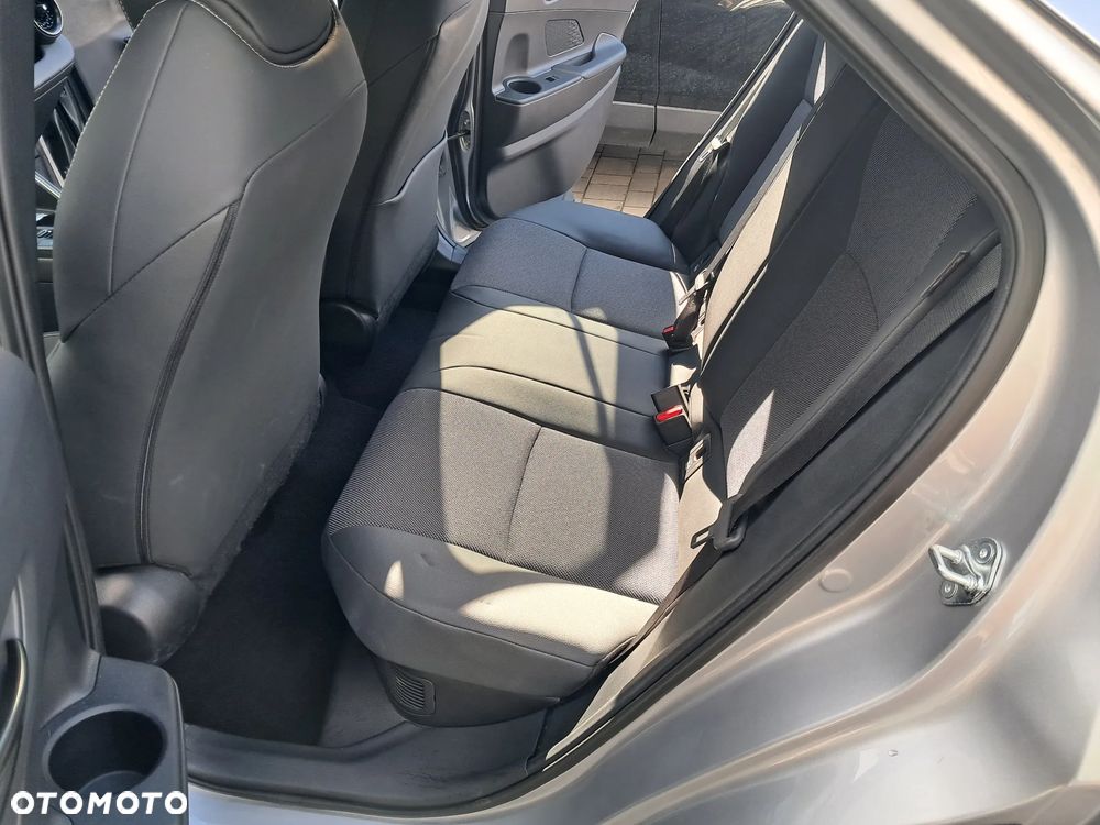 Toyota C-HR - 34